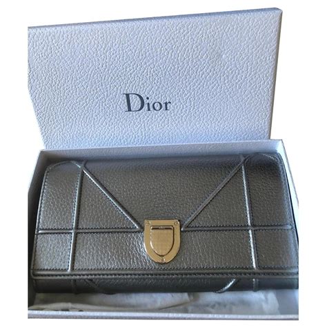 pochette dior omaggio